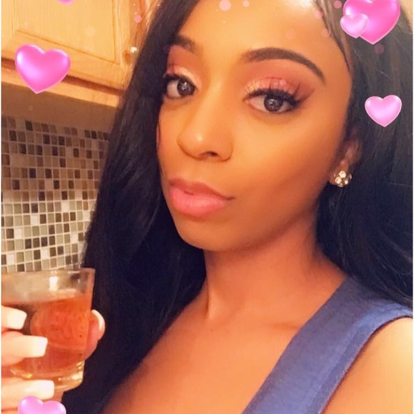 Alaina - Picture 6 of 16